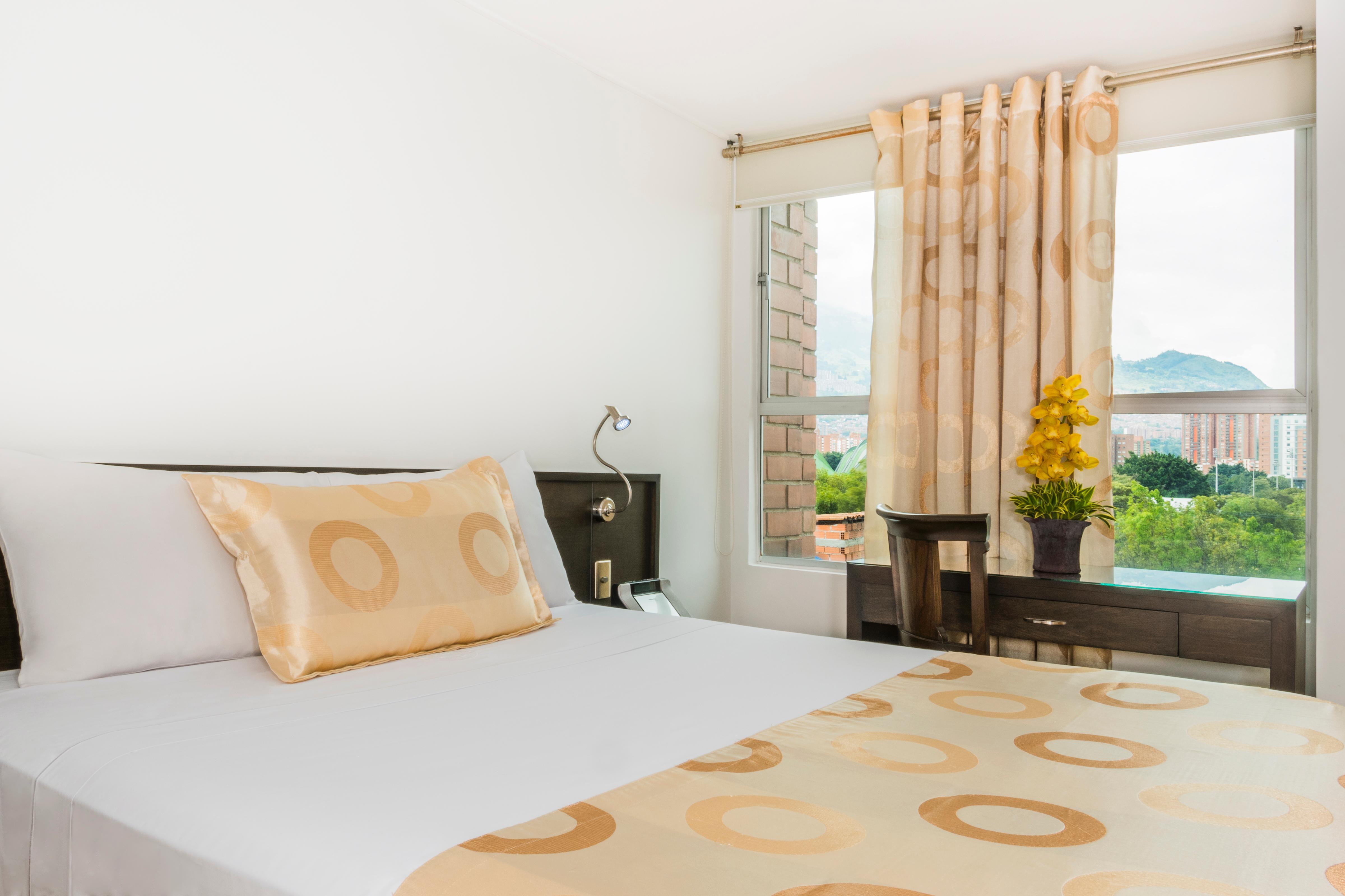 Hotel Egina Medellín Eksteriør bilde