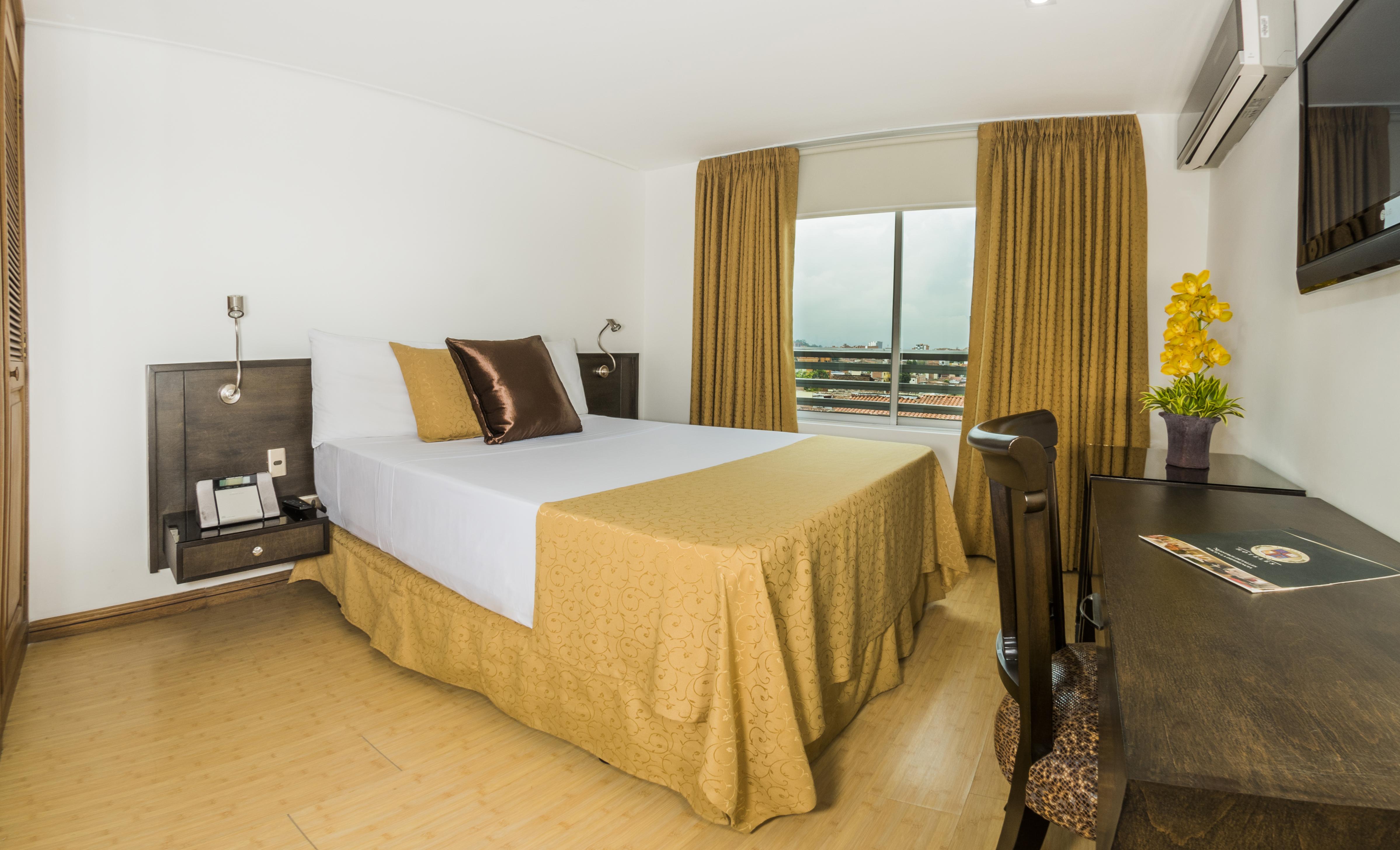 Hotel Egina Medellín Eksteriør bilde