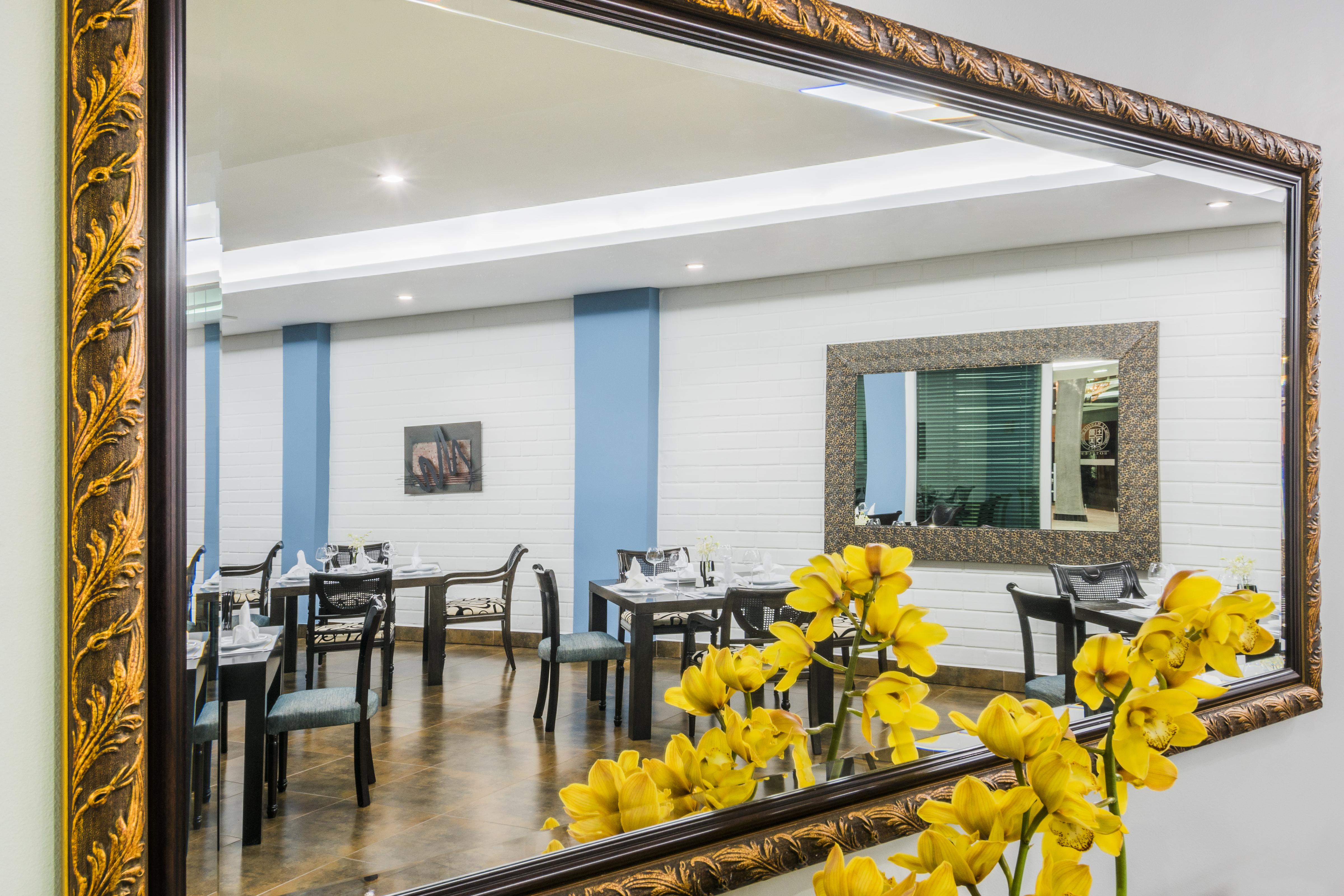 Hotel Egina Medellín Eksteriør bilde