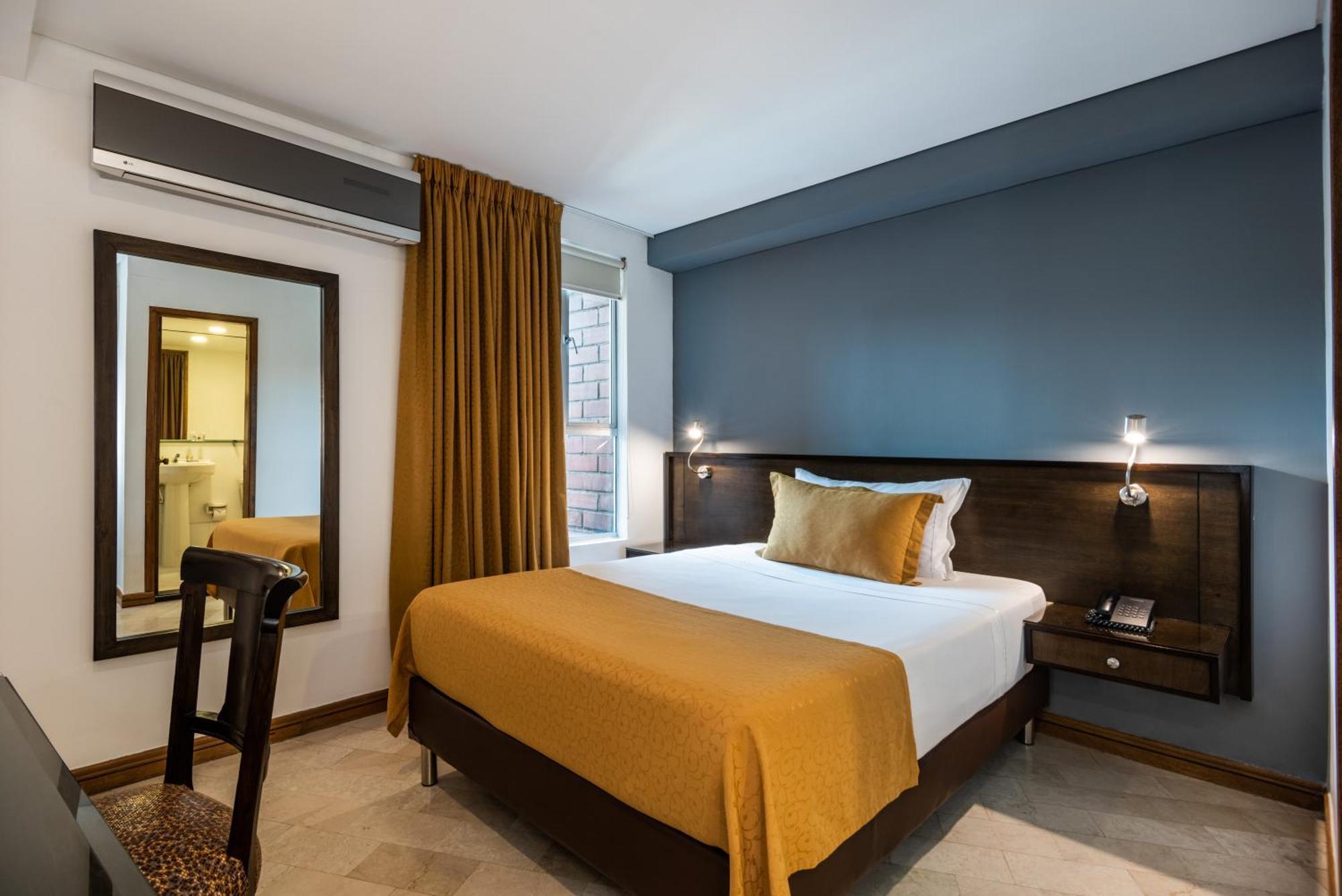 Hotel Egina Medellín Eksteriør bilde