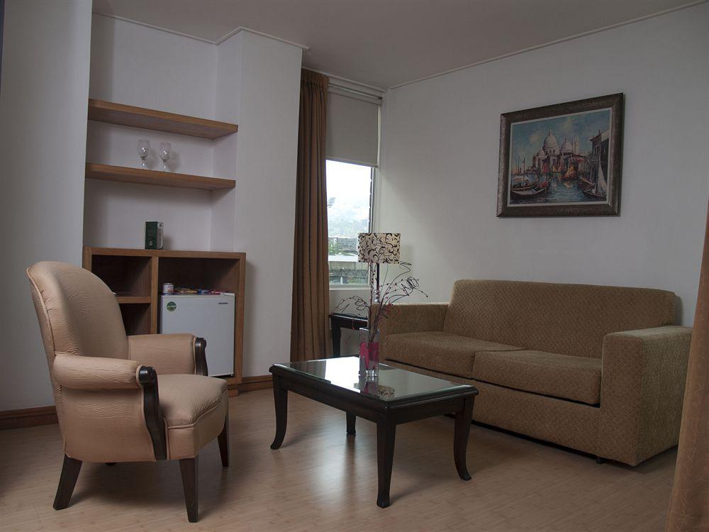 Hotel Egina Medellín Eksteriør bilde